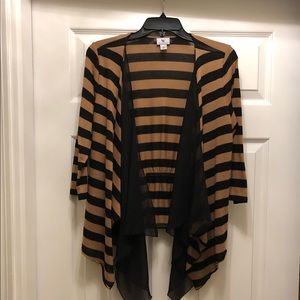 Light Woman’s Sweater